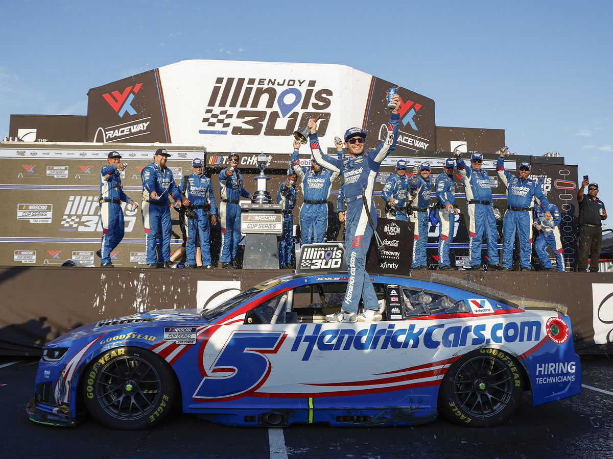 KYLE LARSON 2026 HENDRICKCARS GATEWAY 9.13.26 RACE WIN 1:24 FLASHCOAT SILVER NASCAR DIECAST
