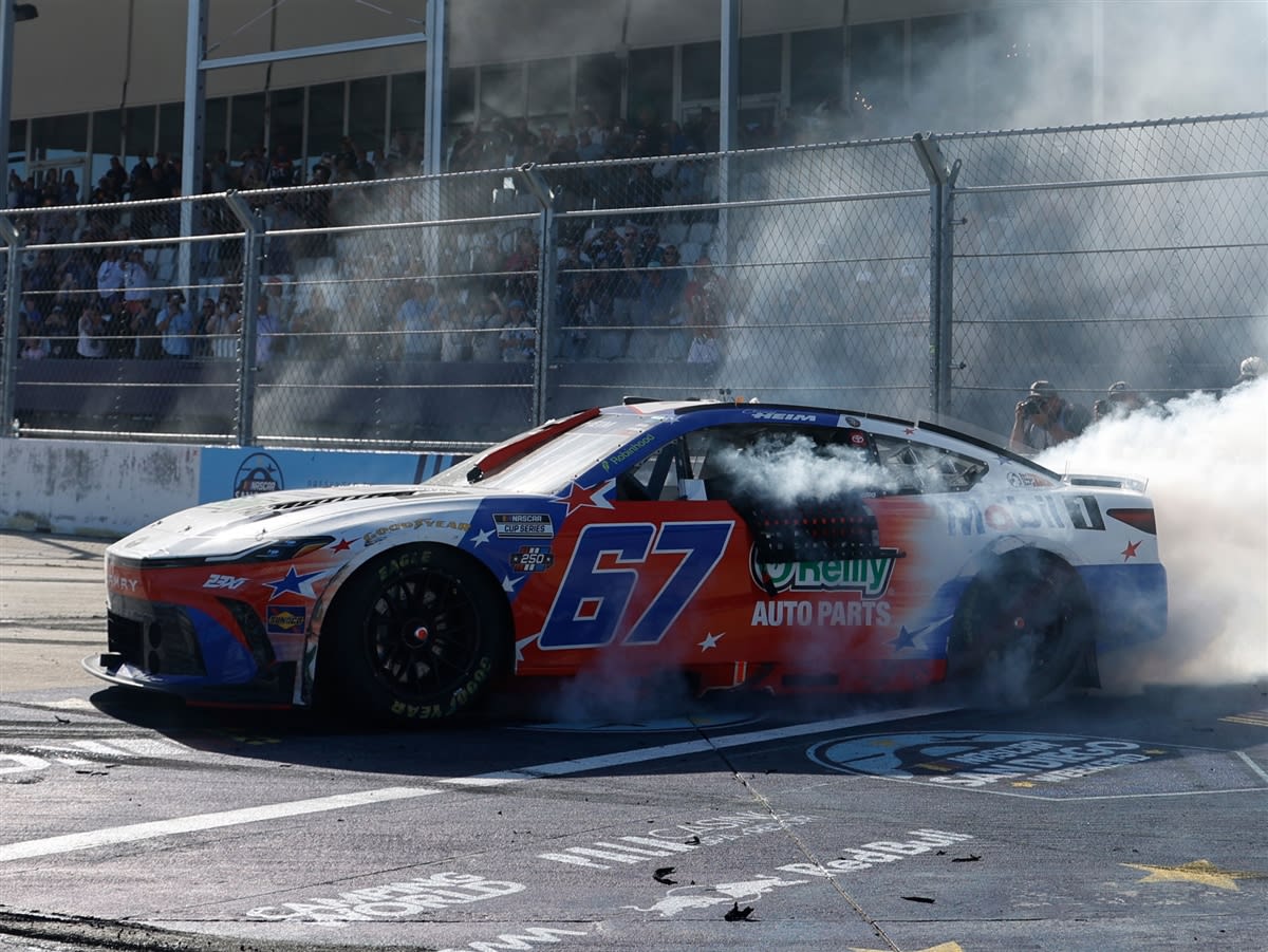 Corey Heim 2026 Mobil 1 Patriotic / First Win 6.21 San Diego Race Win 1:24 Elite Nascar Diecast